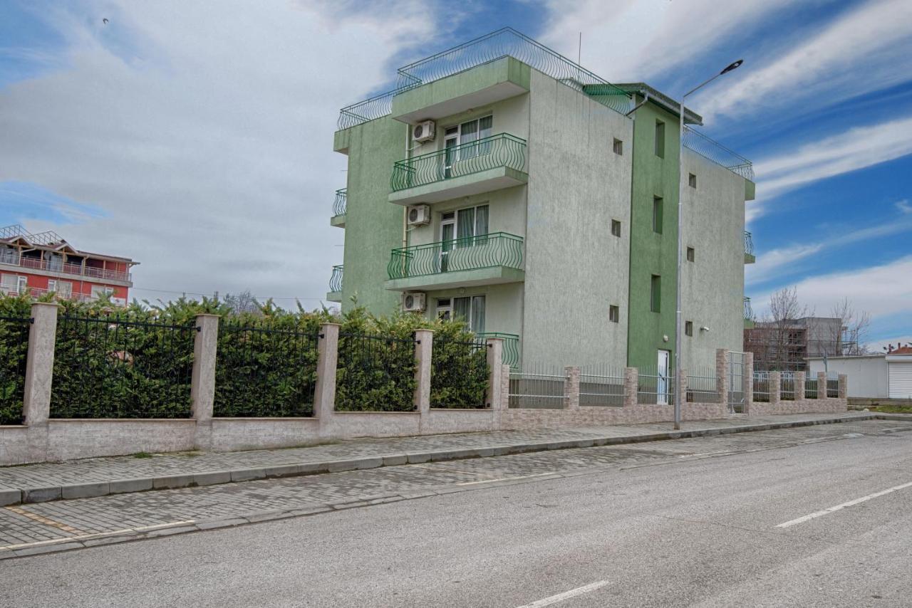 Св.Иван Hotel Primorsko Buitenkant foto