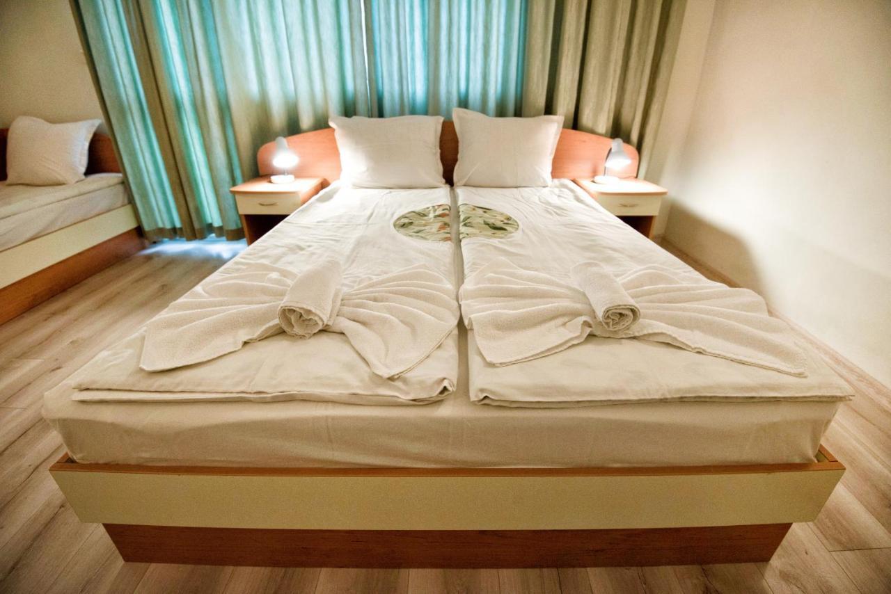 Св.Иван Hotel Primorsko Buitenkant foto